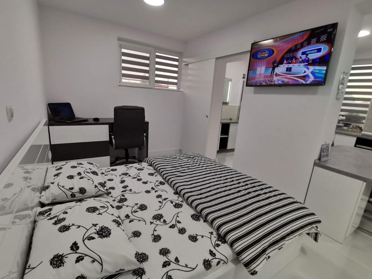 Casuta Cu Tei Villa Gran Varadino Esterno foto