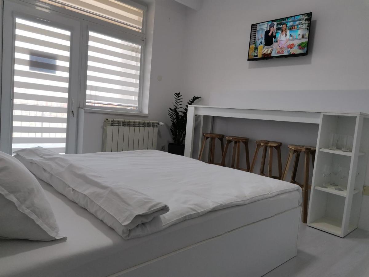 Casuta Cu Tei Villa Gran Varadino Esterno foto