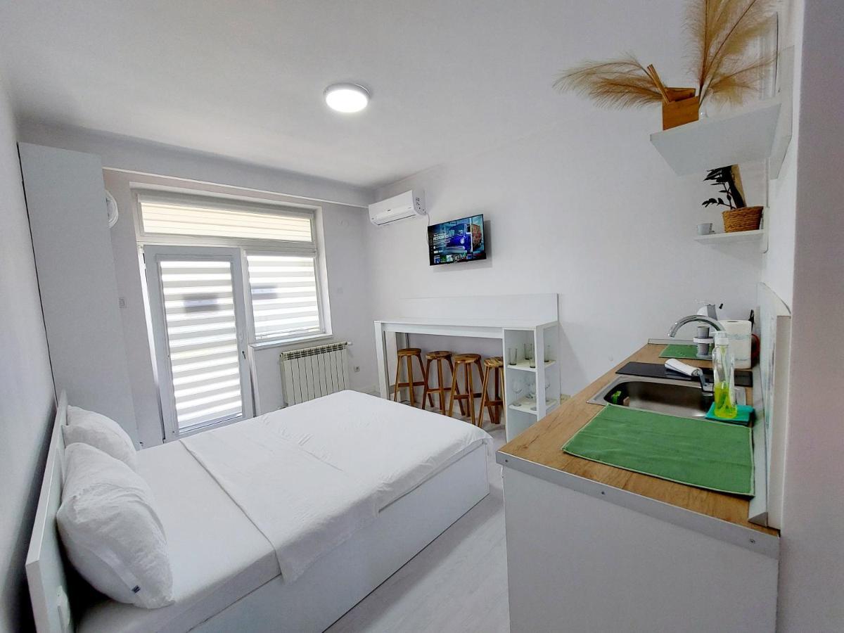 Casuta Cu Tei Villa Gran Varadino Esterno foto