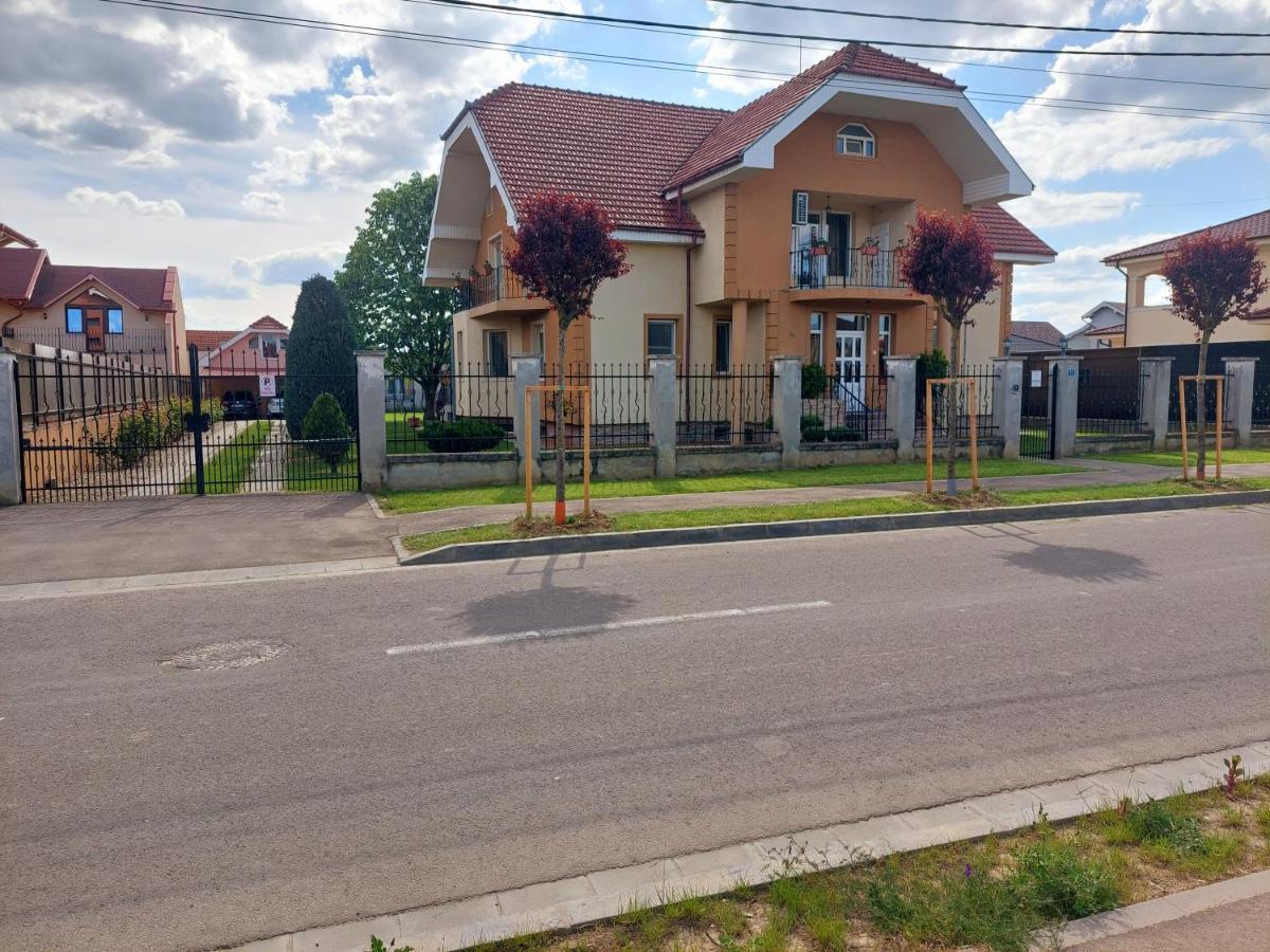 Casuta Cu Tei Villa Gran Varadino Esterno foto